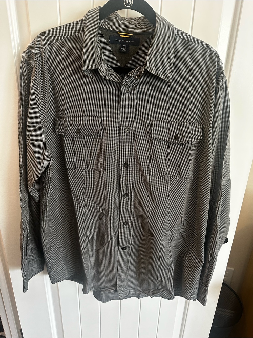 Tommy Hilfiger Men's Gray Button-Down Shirt with Chest Pockets